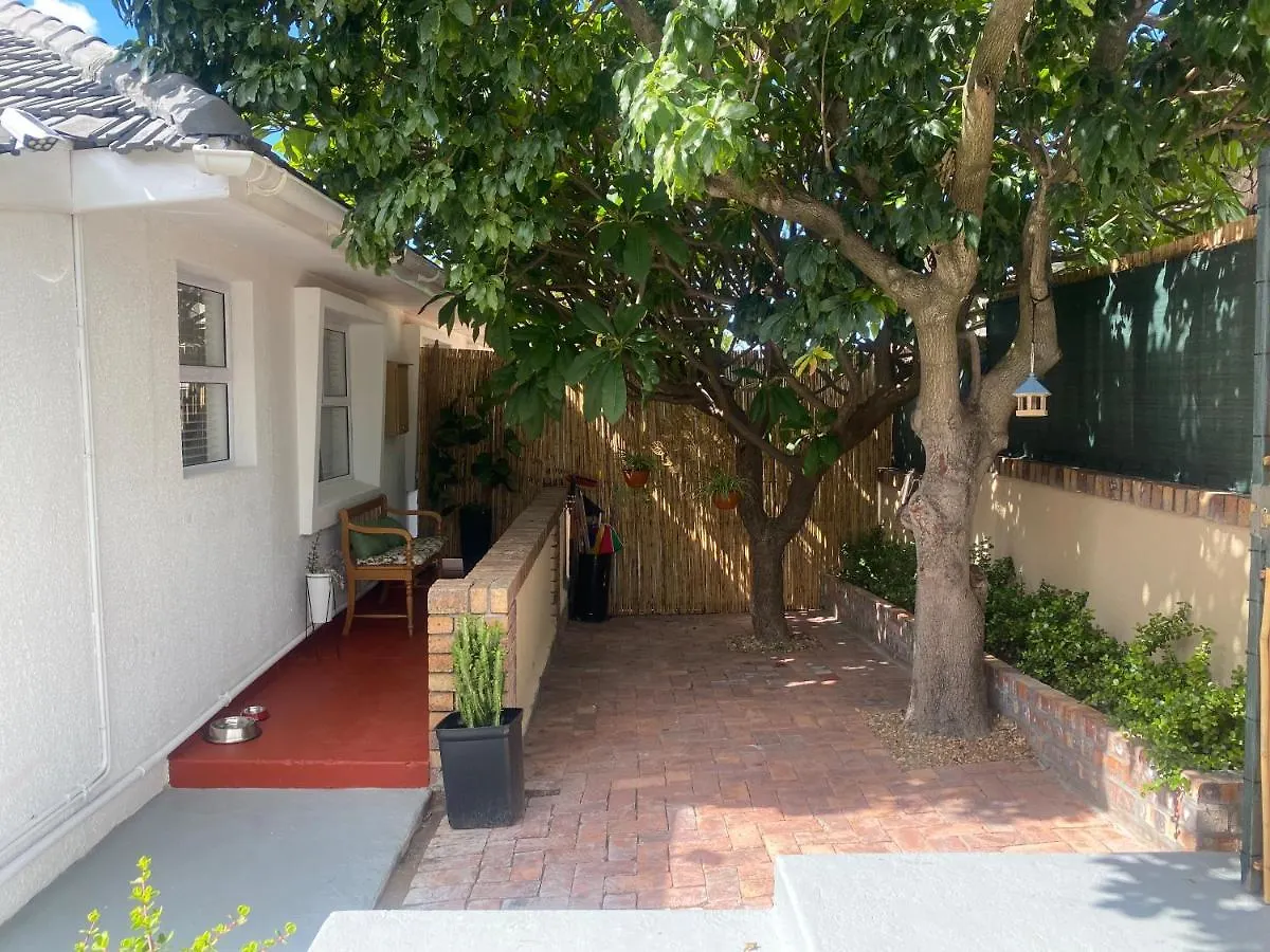 Walmer Cottage - Cute & Pet Friendly ケープタウン