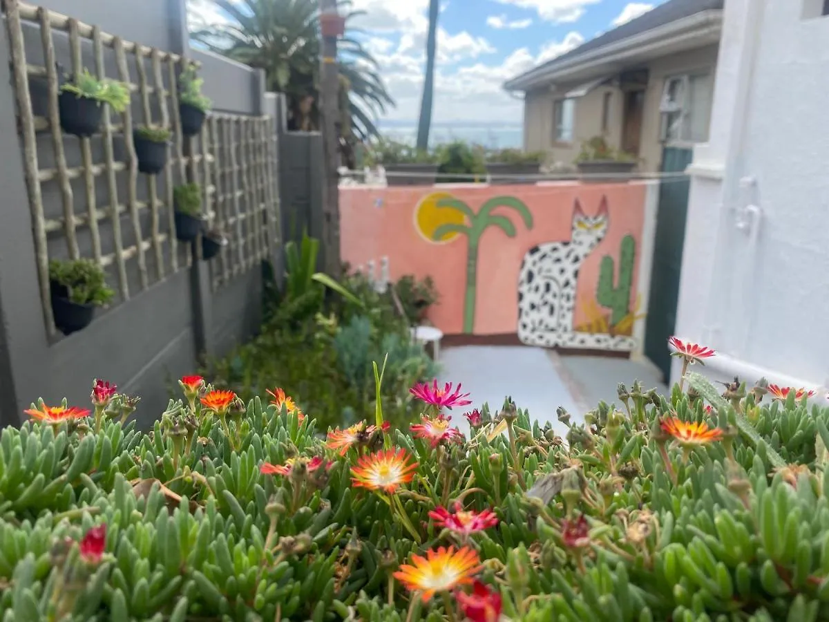 Walmer Cottage - Cute & Pet Friendly ケープタウン 0*,